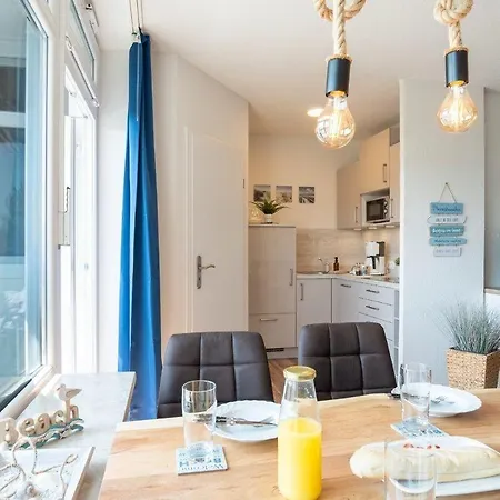 Heiligenhafen, Haus P, 04.04 Ostseestübchen